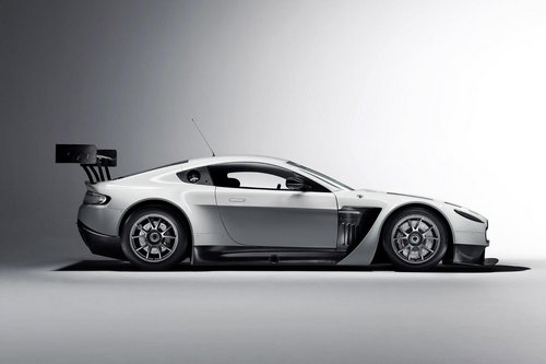 {娛樂城}(阿斯顿马丁 宾利 哪个档次高)